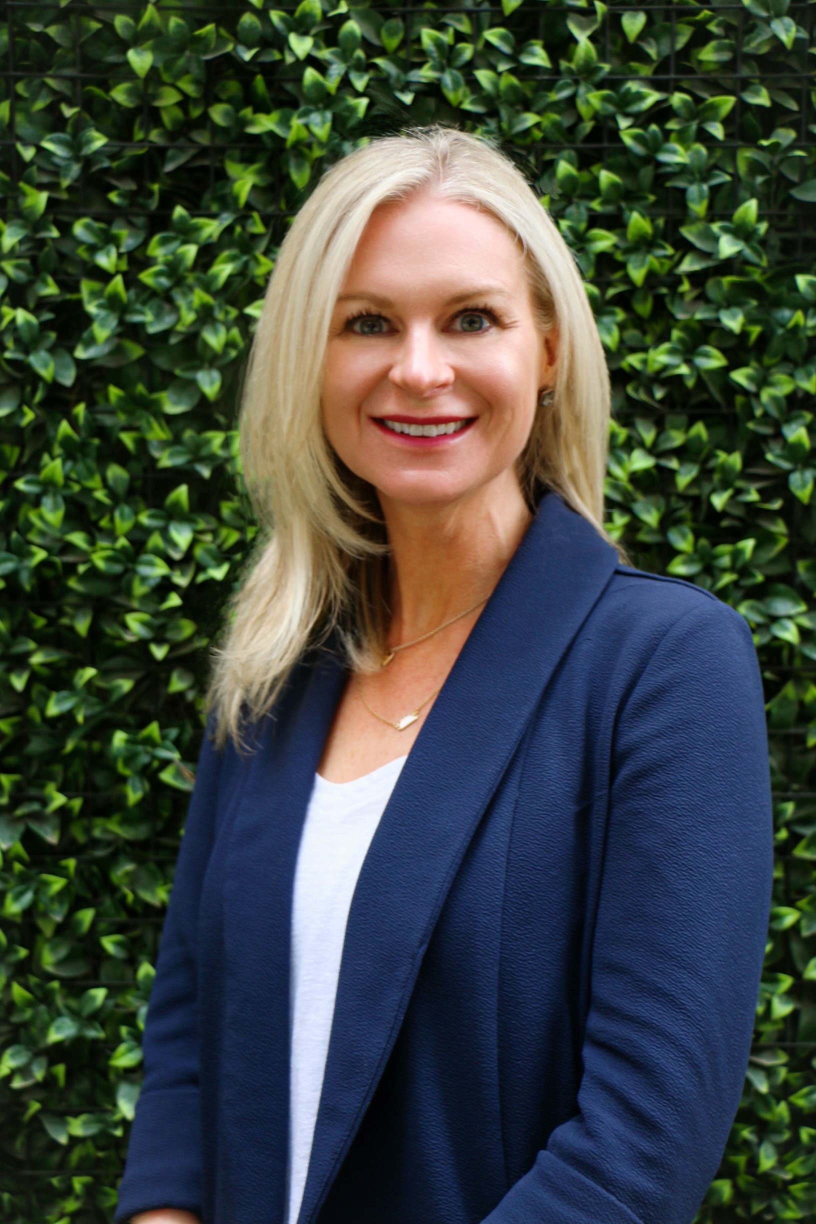 Megan Mahoney, LMC Headshot