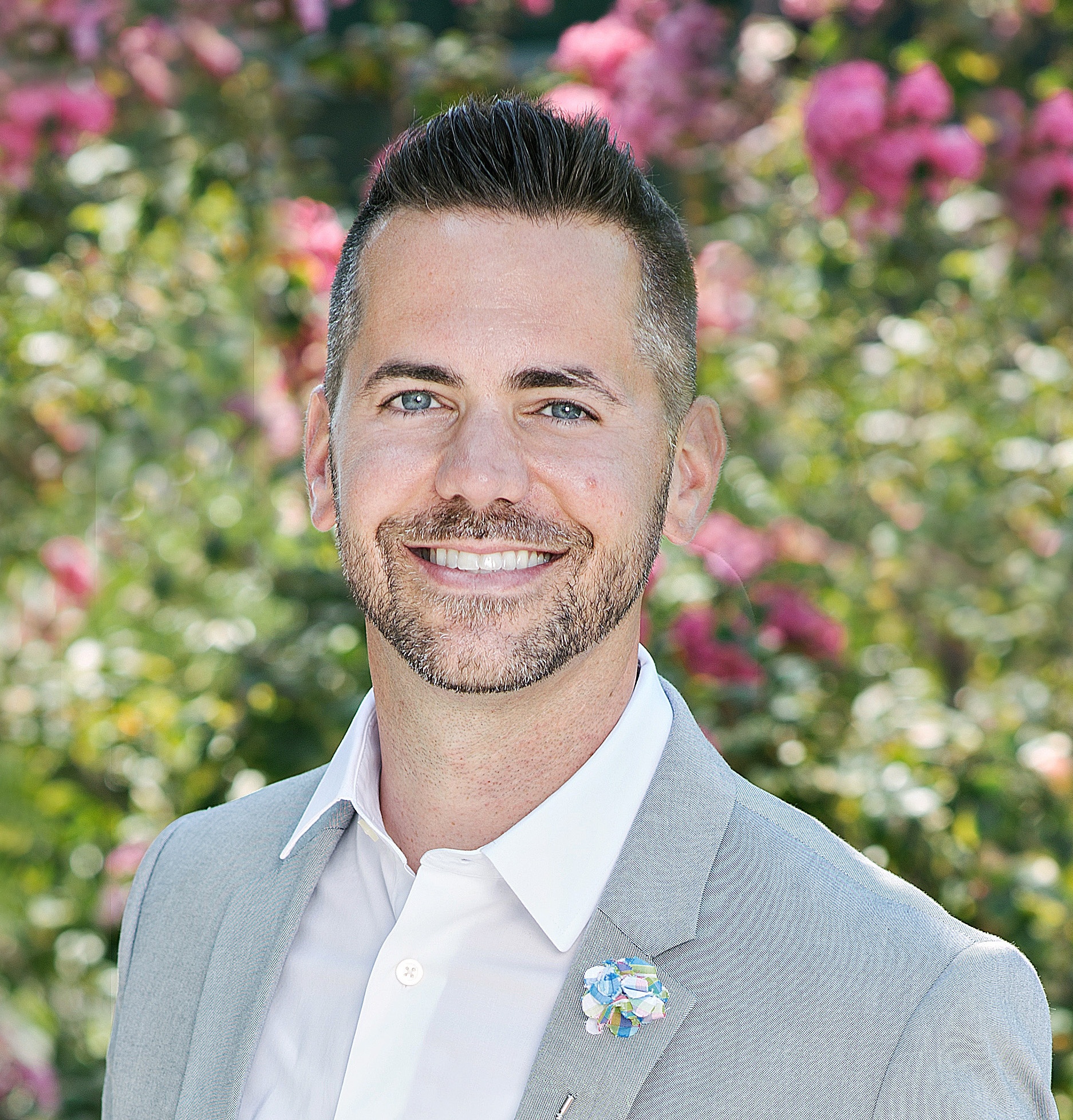 Robert Gasteiger Headshot